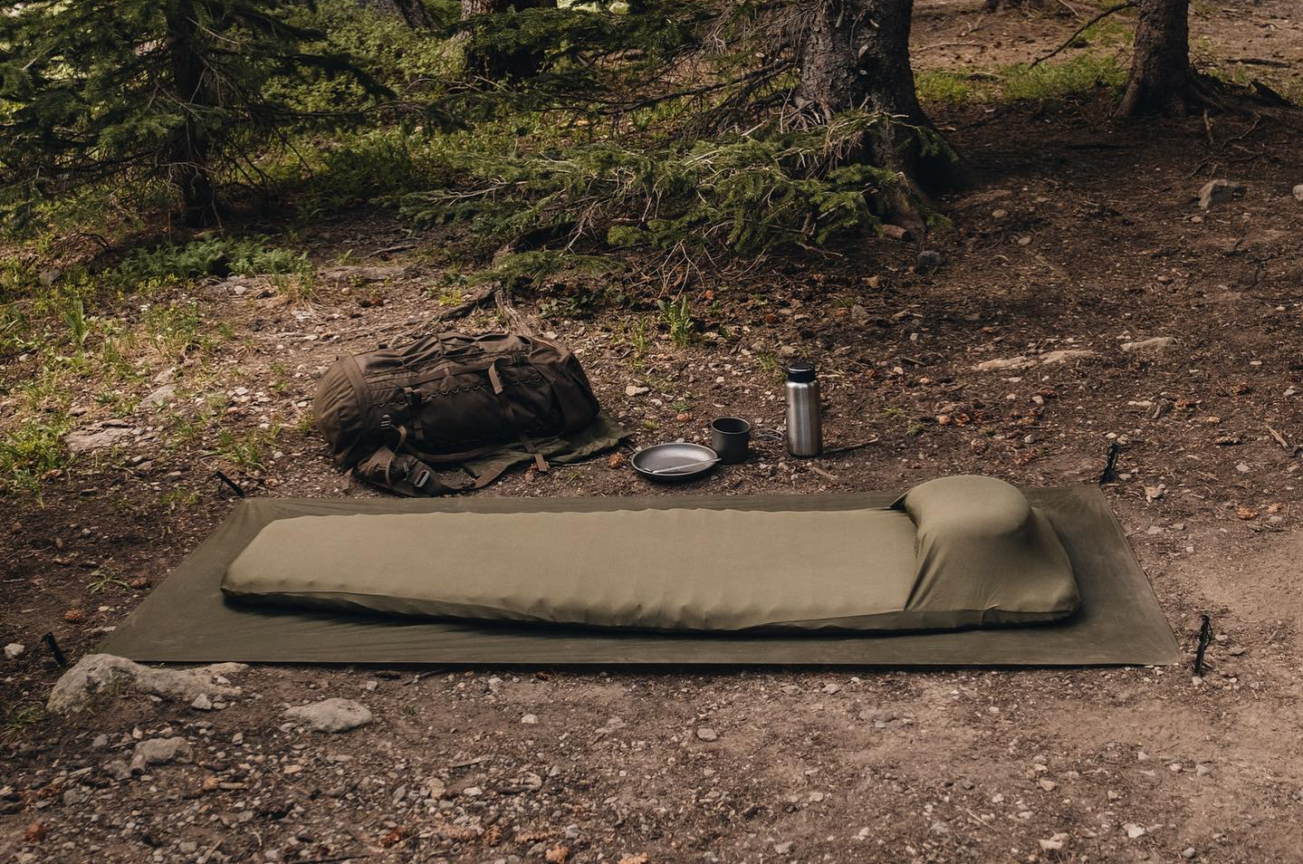 Das Outdoor Schlaf-Setup des australischen Ausrüsters Alton